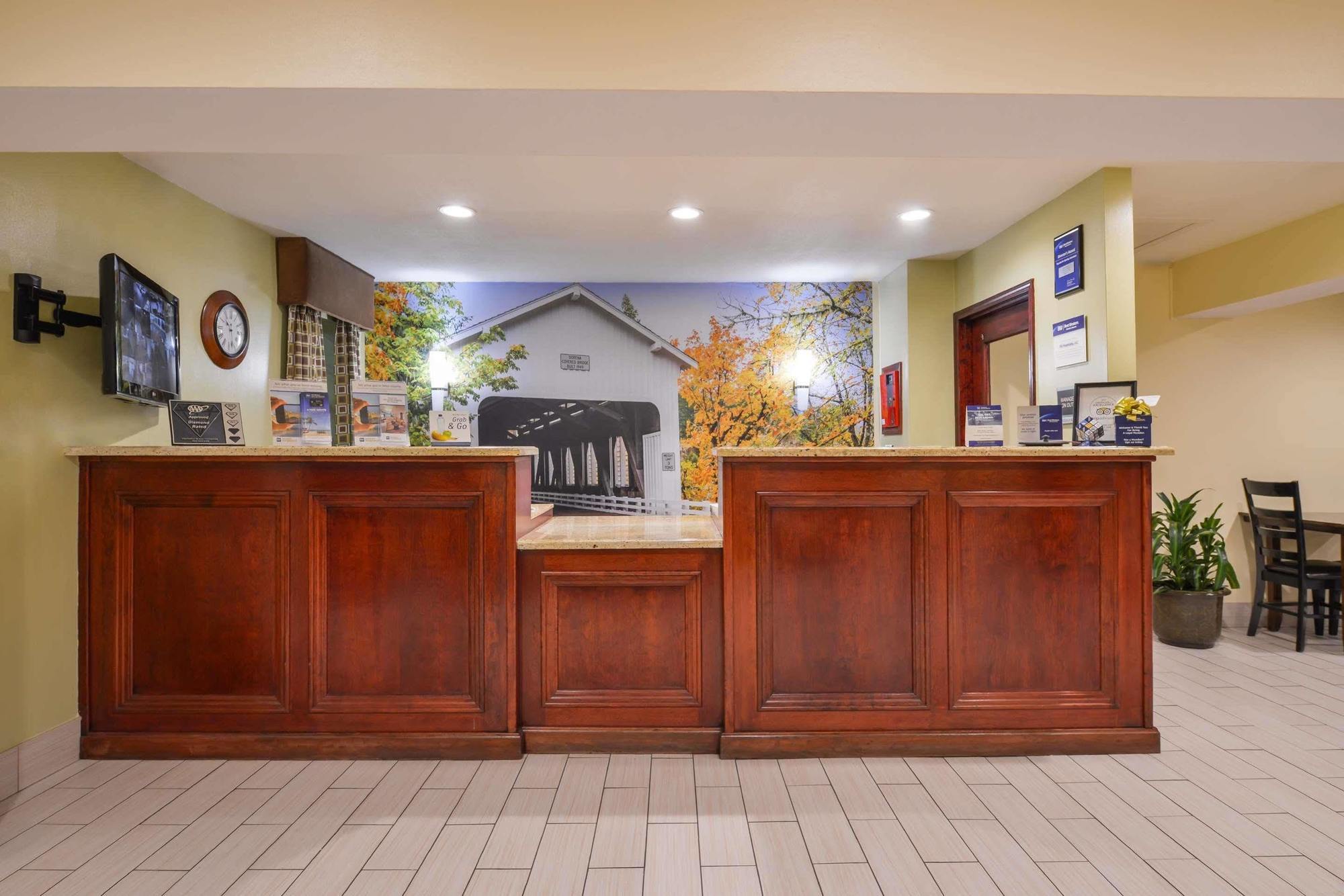 Best Western Cottage Grove Inn Εξωτερικό φωτογραφία