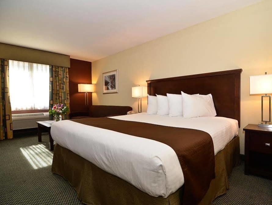 Best Western Cottage Grove Inn Εξωτερικό φωτογραφία